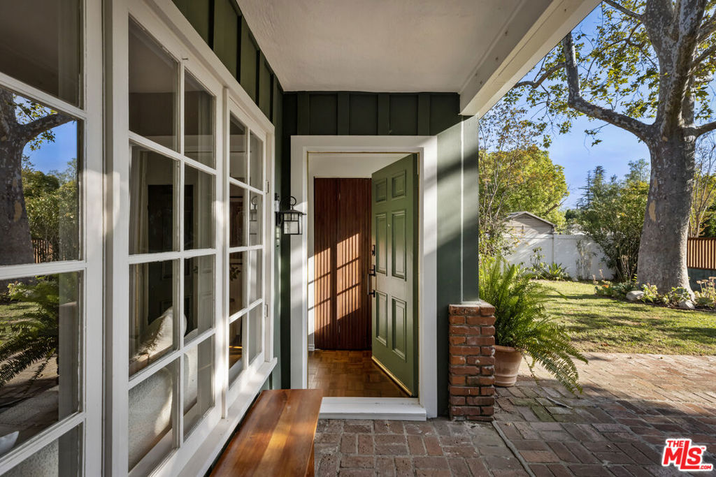 main property photo 15