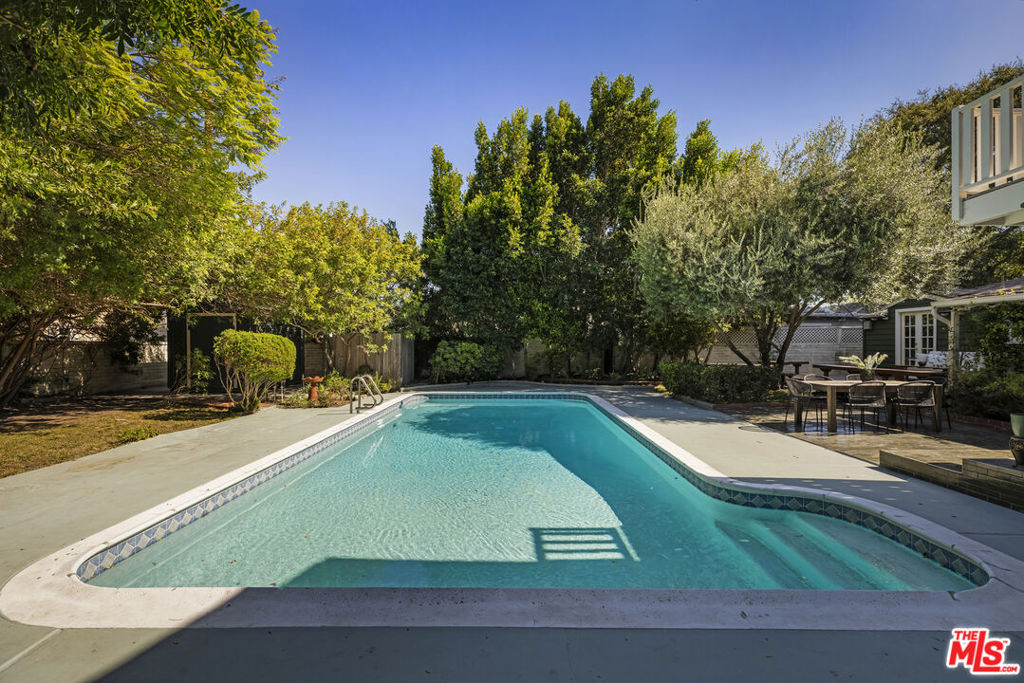 main property photo 66