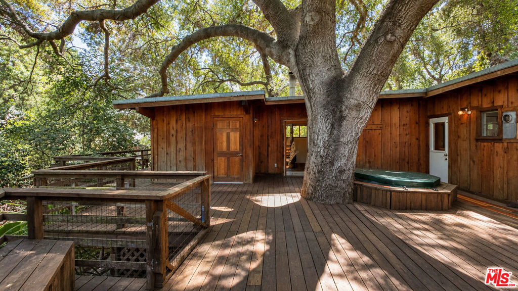 main property photo 23