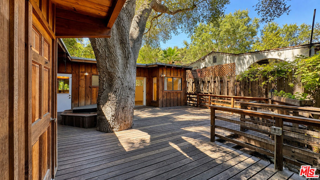main property photo 26