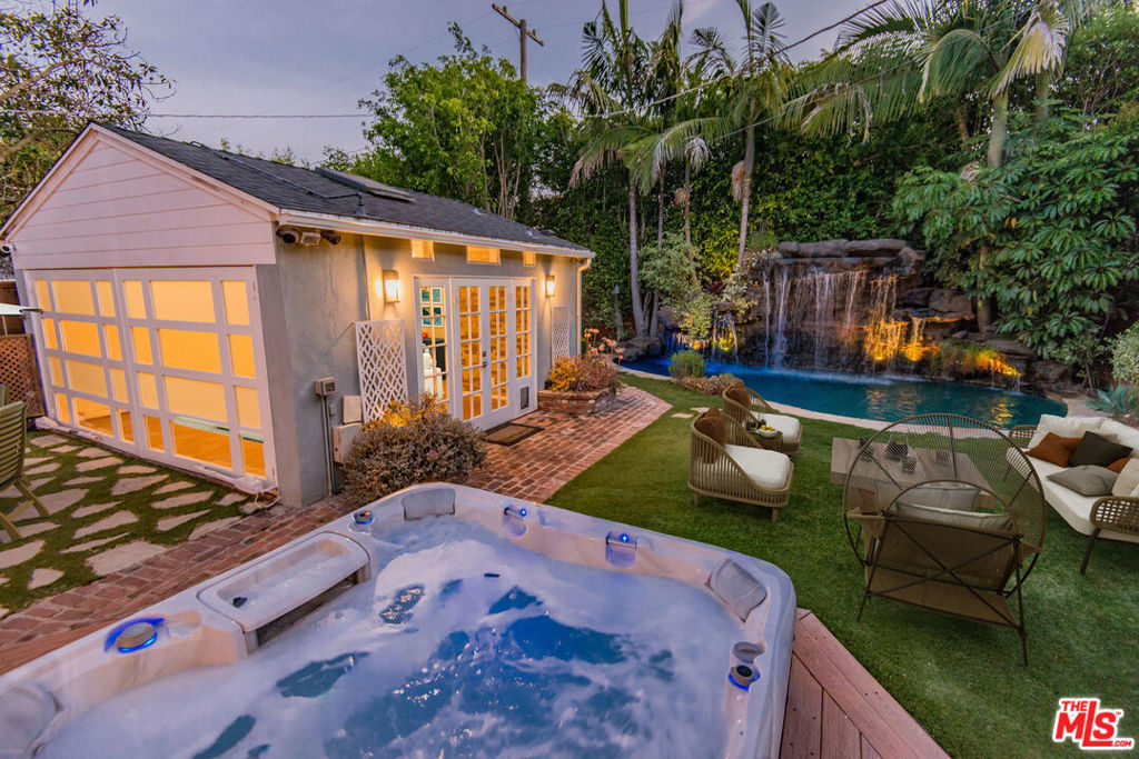 main property photo 56