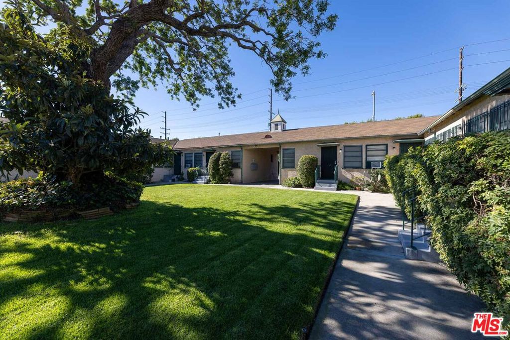 main property photo 23