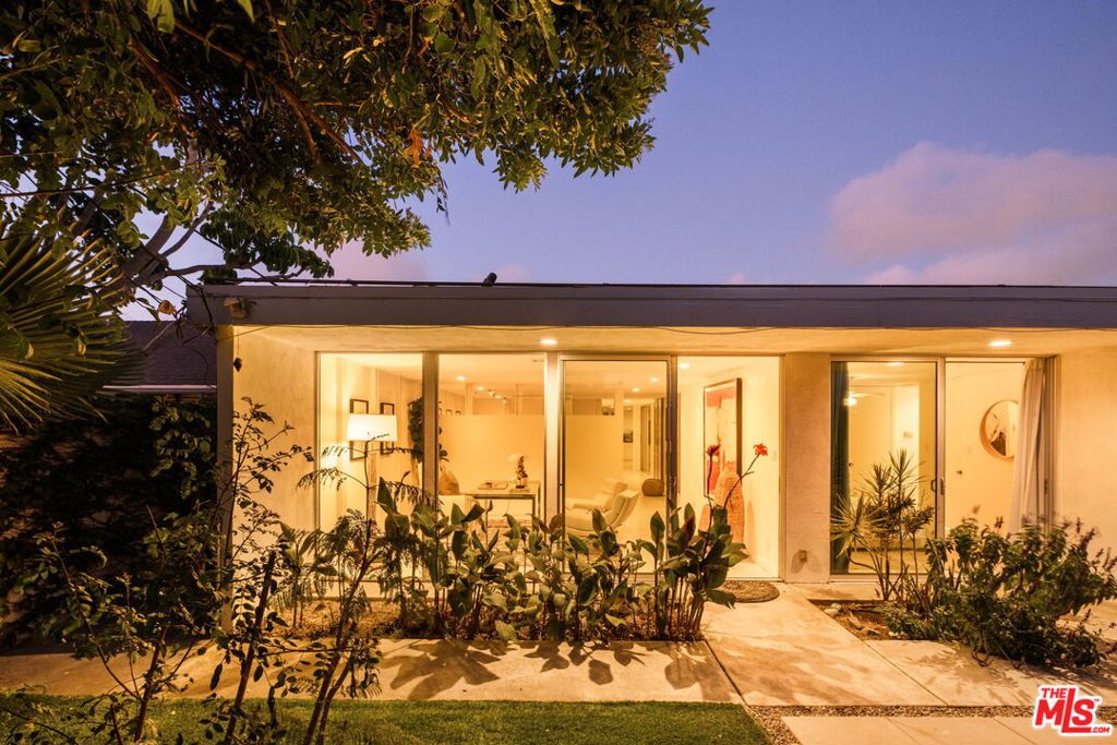 main property photo 60