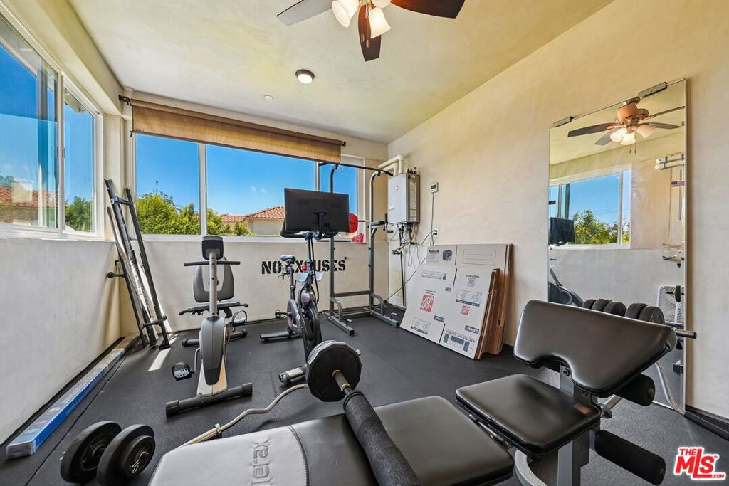 main property photo 50