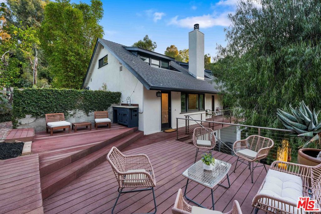main property photo 65