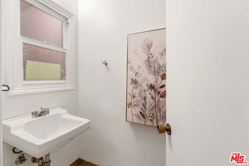 main property photo 71