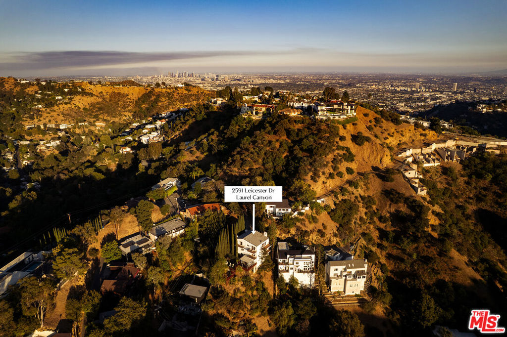 main property photo 50