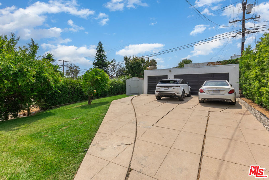main property photo 69