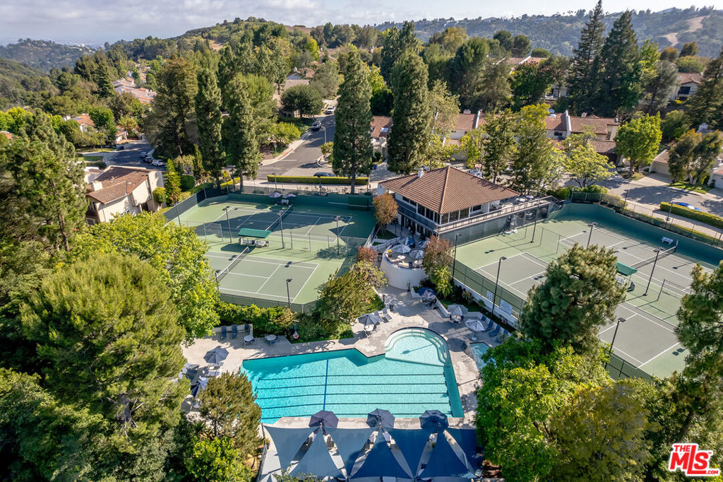 main property photo 61