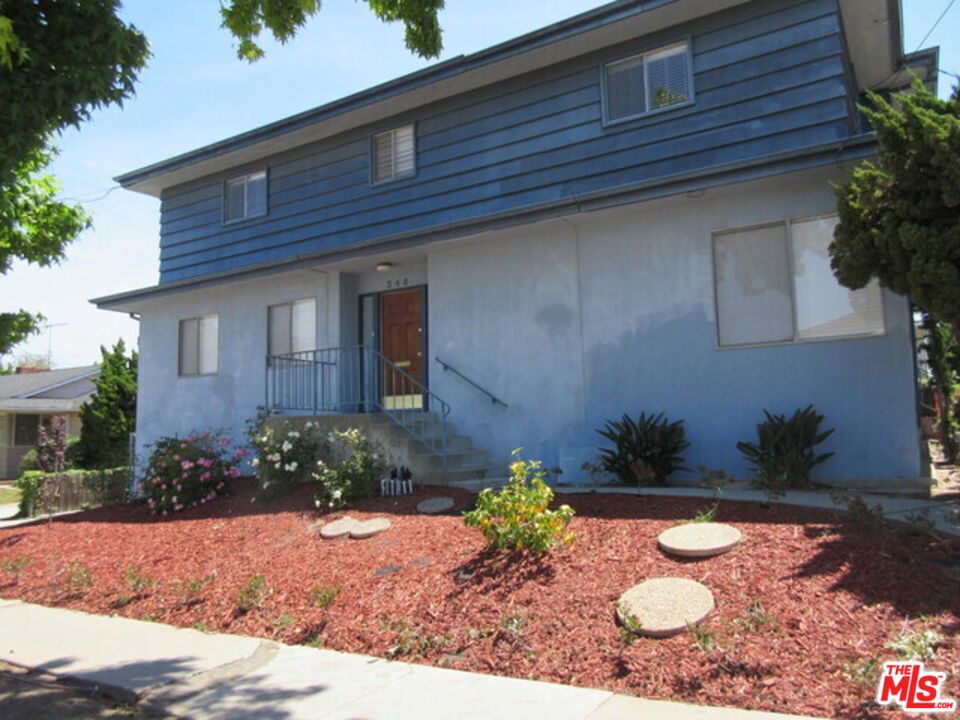main property photo 11