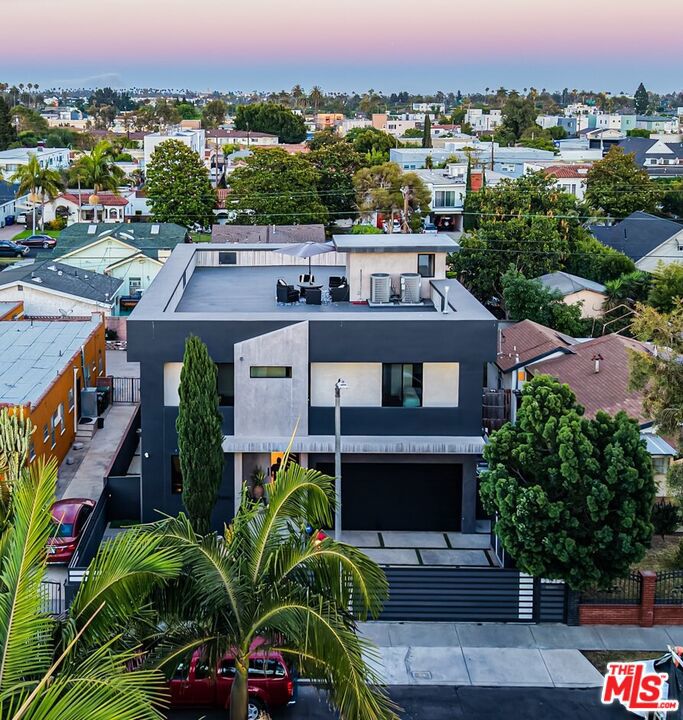 main property photo 58