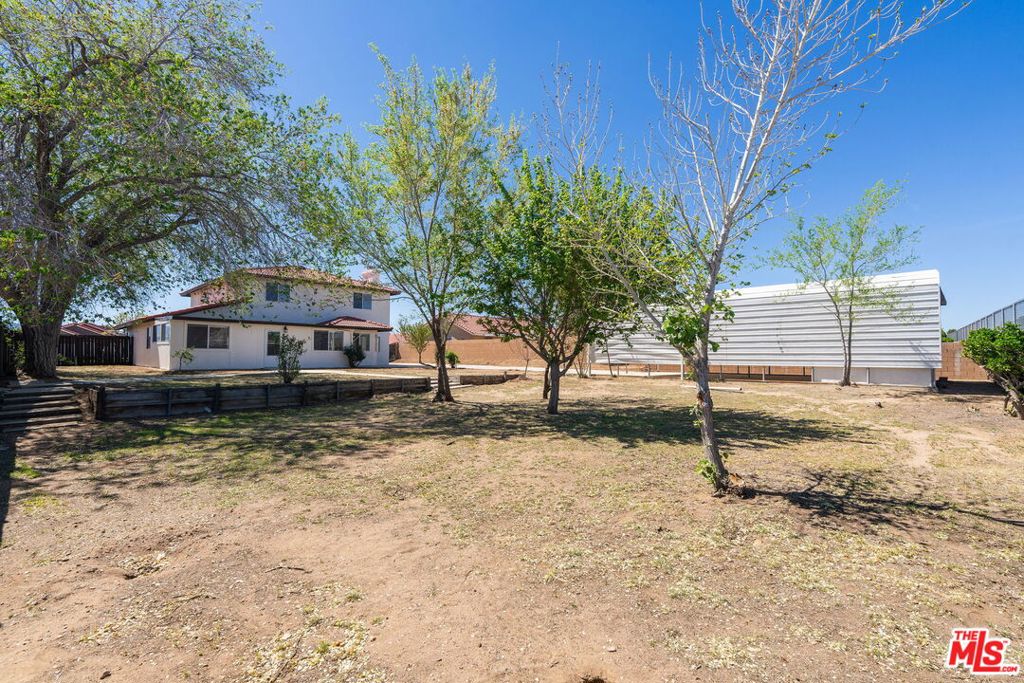 main property photo 36
