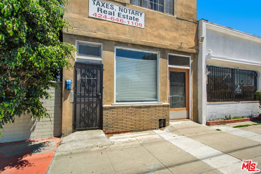 main property photo 4