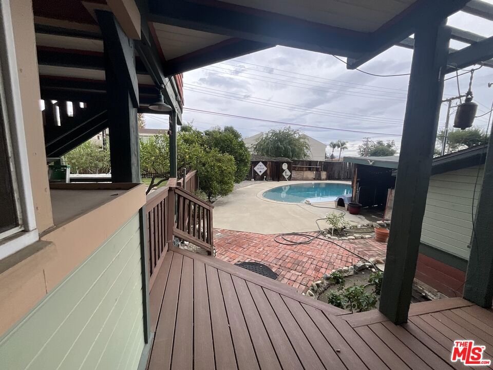 main property photo 26