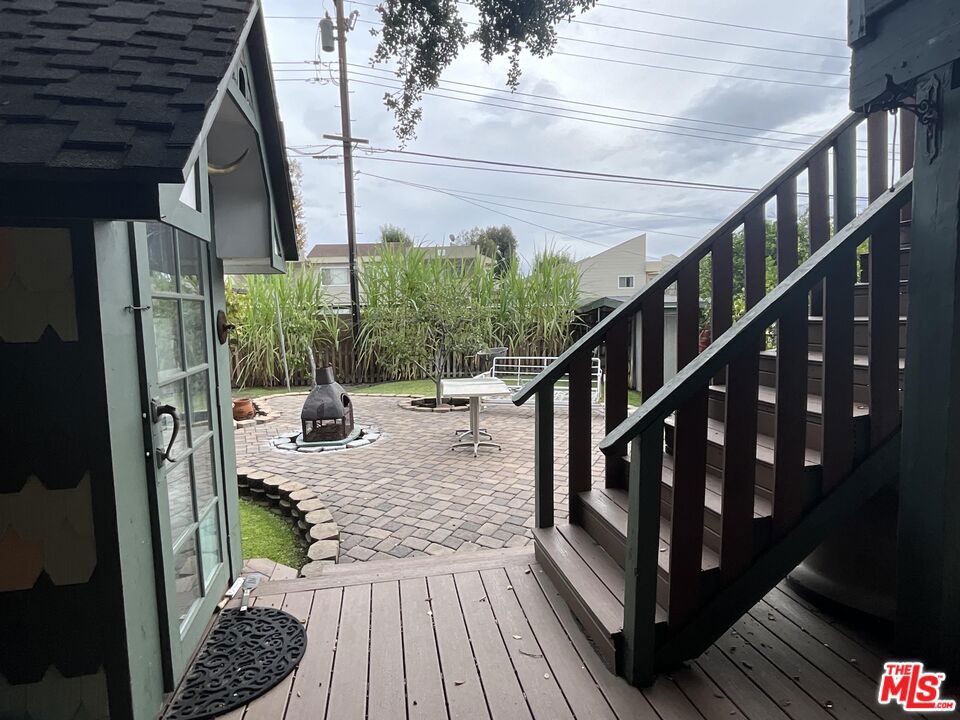 main property photo 28