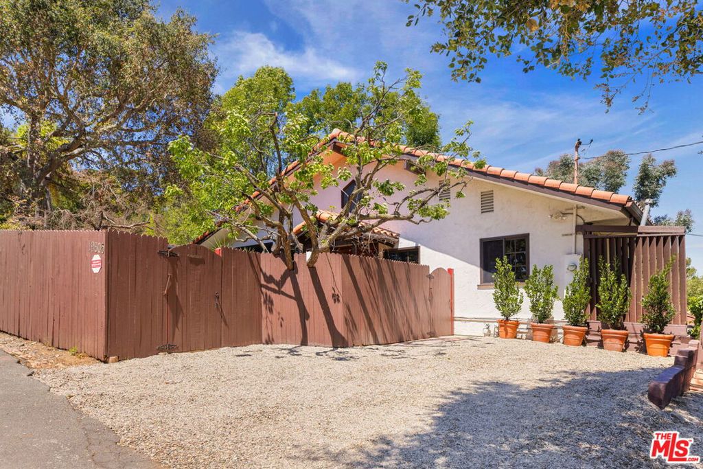 main property photo 63