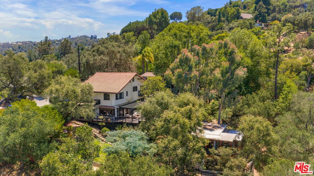 main property photo 67