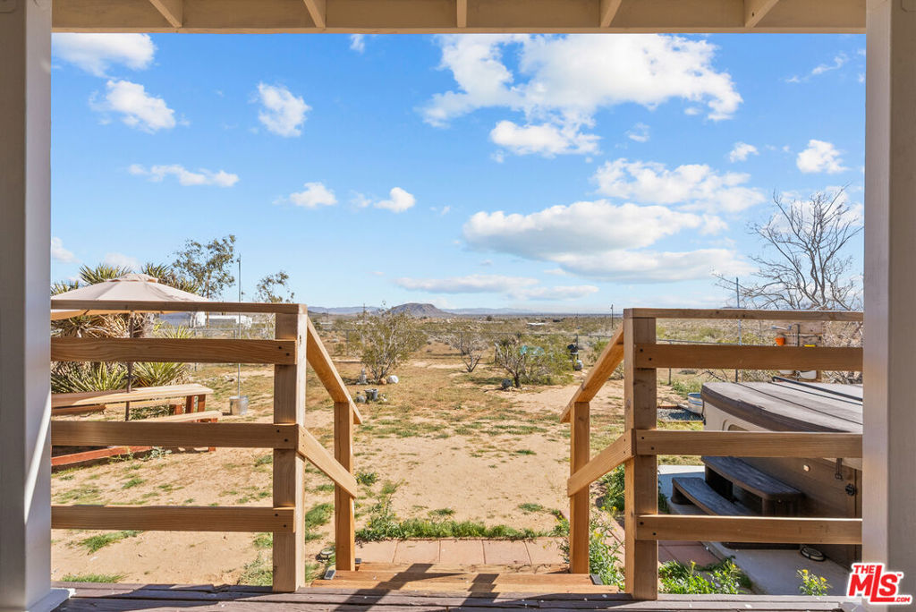 main property photo 25