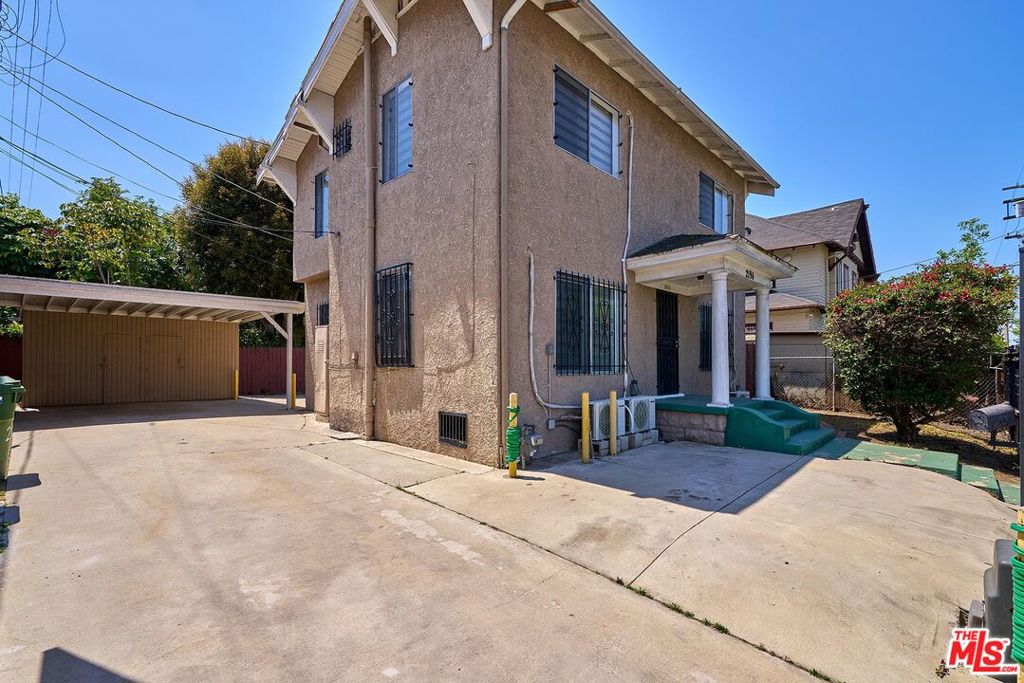 main property photo 26