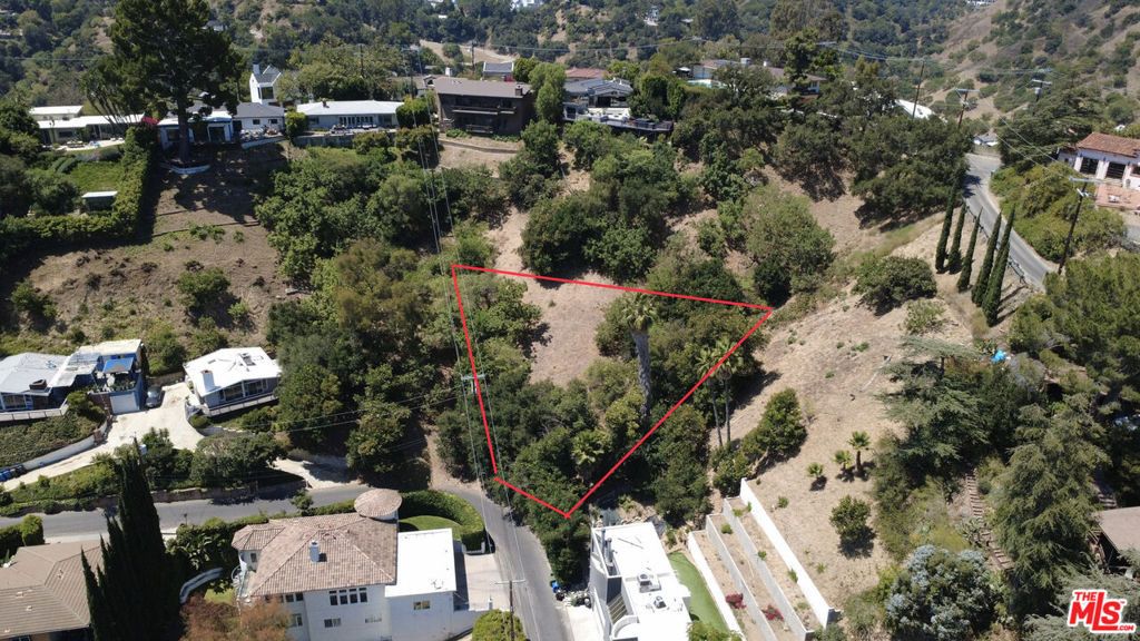 main property photo 0