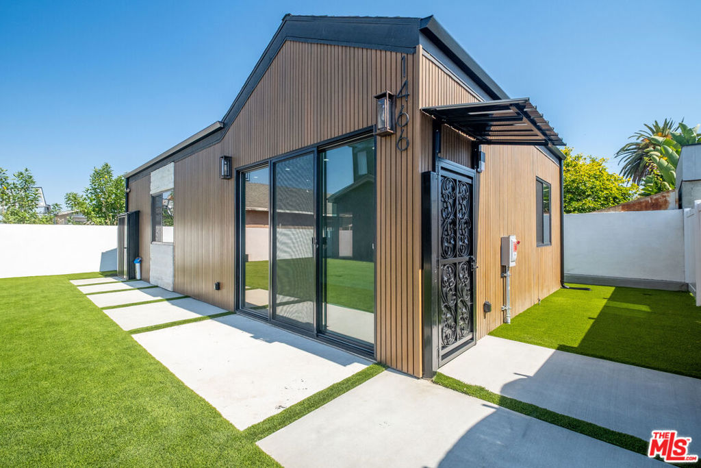 main property photo 51