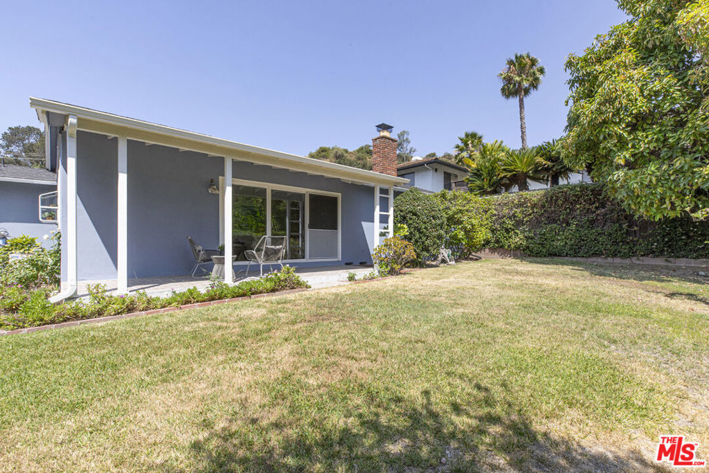 main property photo 32