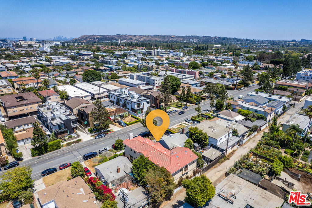 main property photo 10