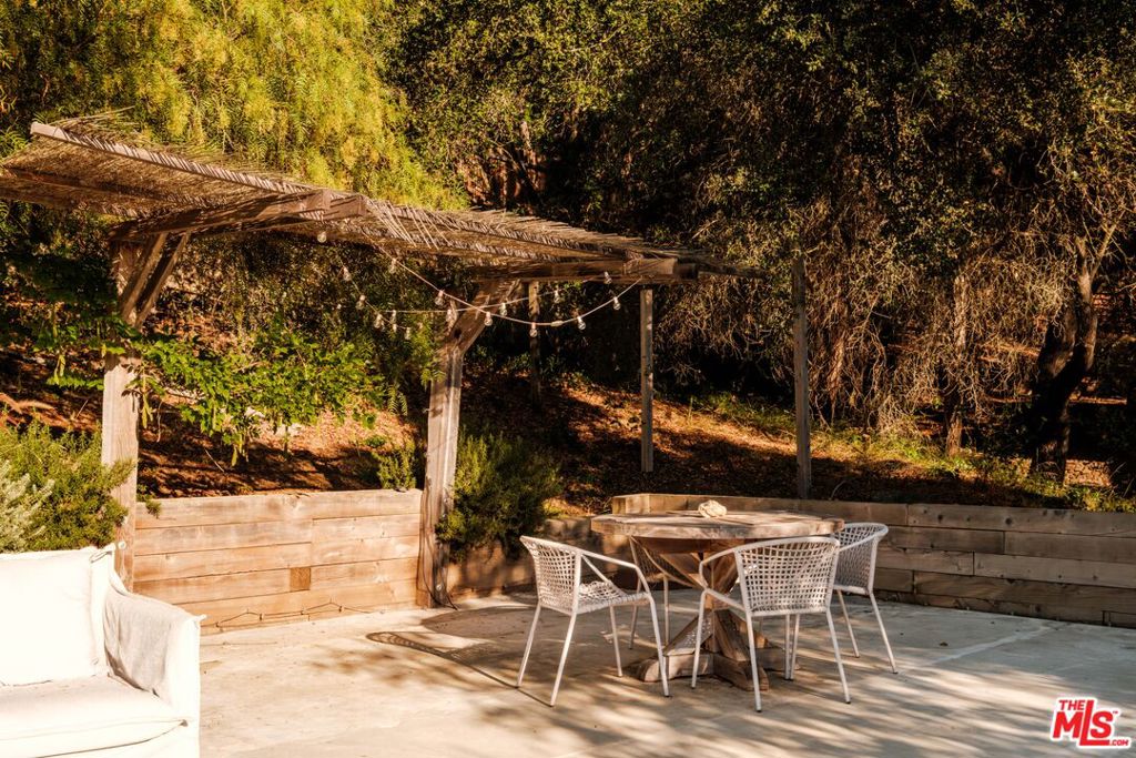 main property photo 61