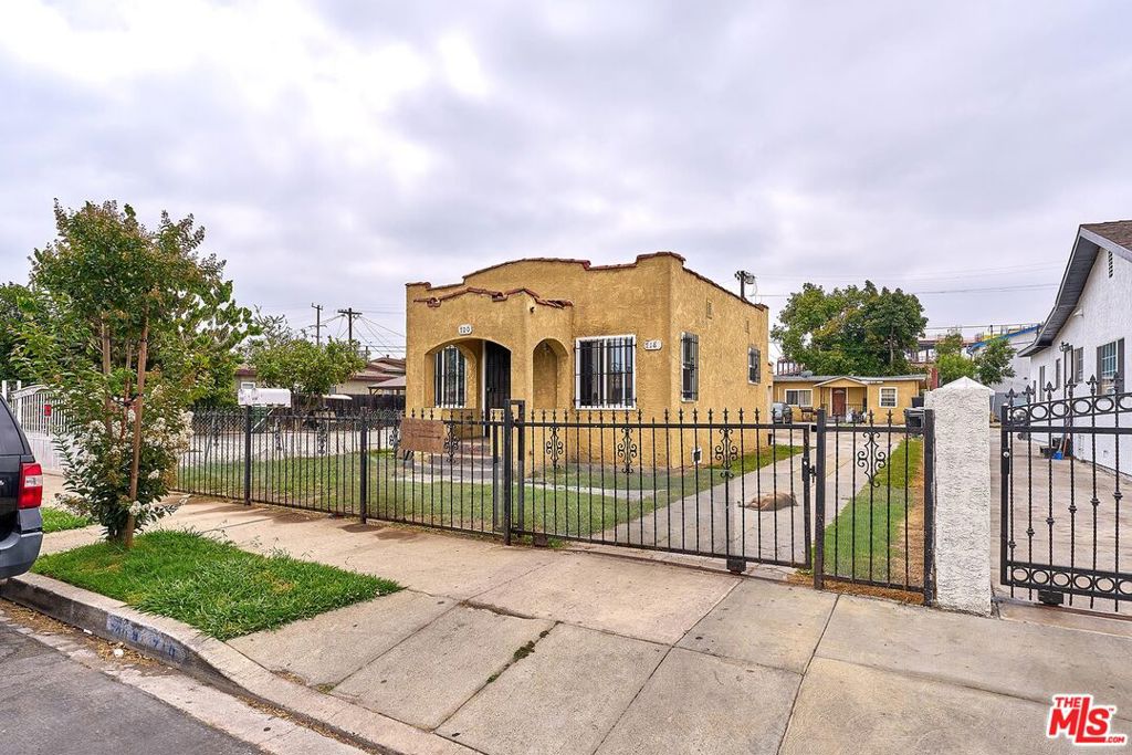 main property photo 1