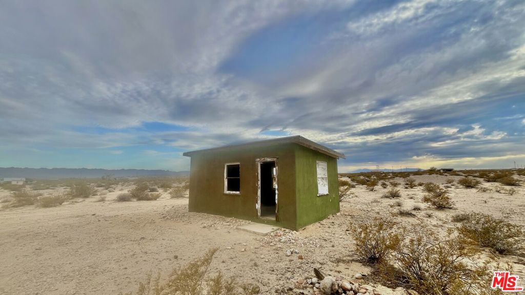 main property photo 1