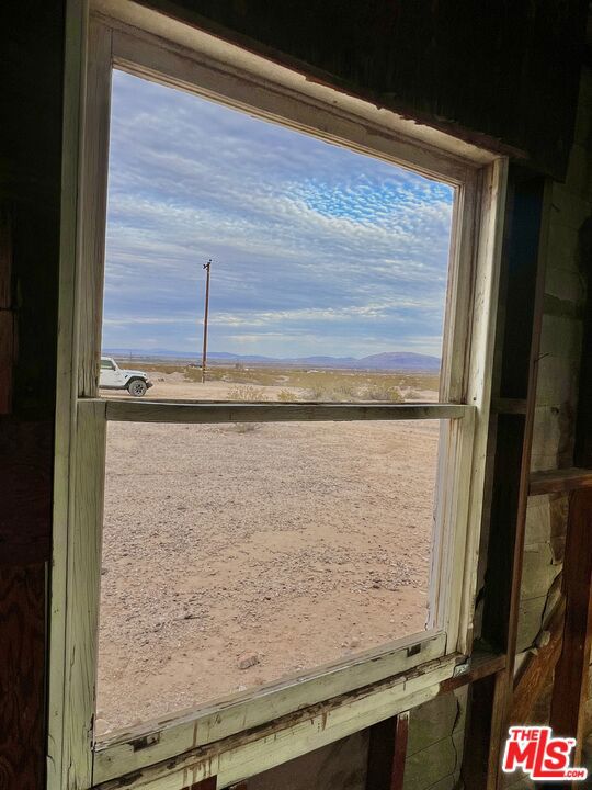 main property photo 11