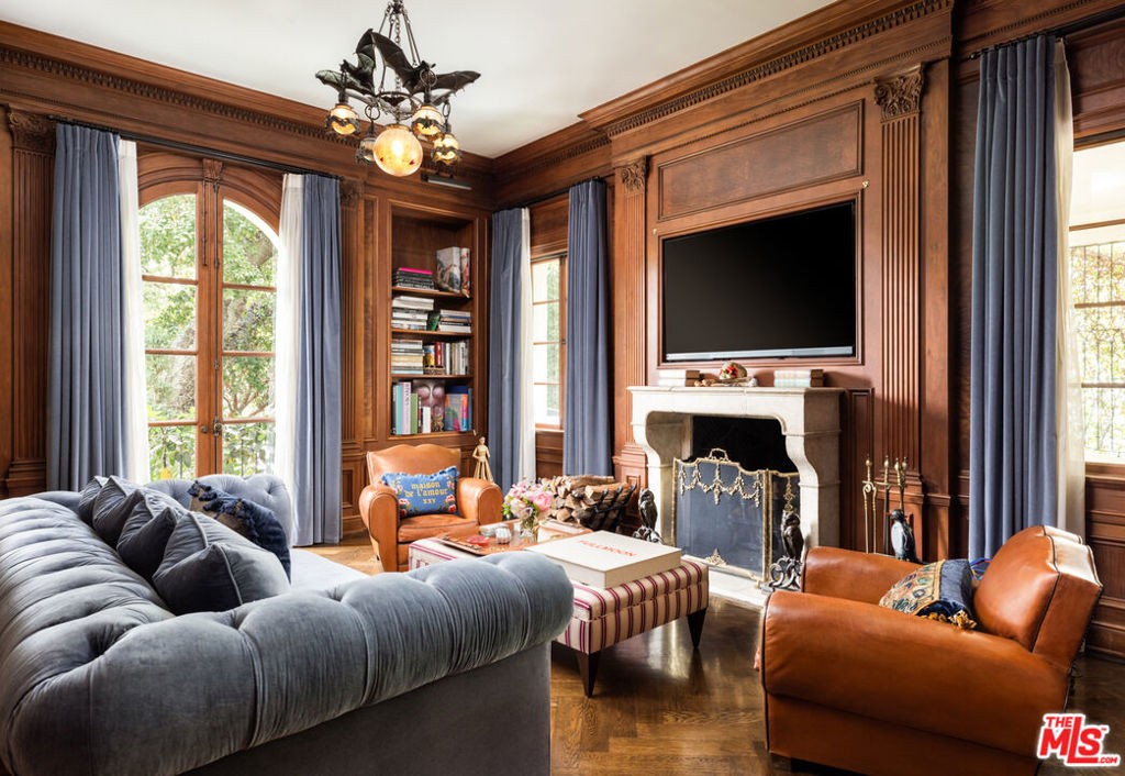 main property photo 5