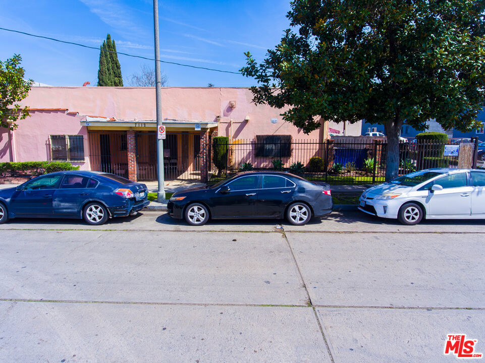 main property photo 2