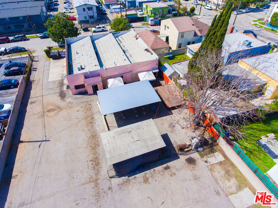main property photo 36