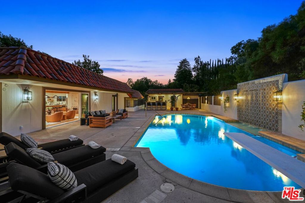 main property photo 64