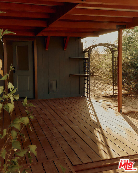 main property photo 12