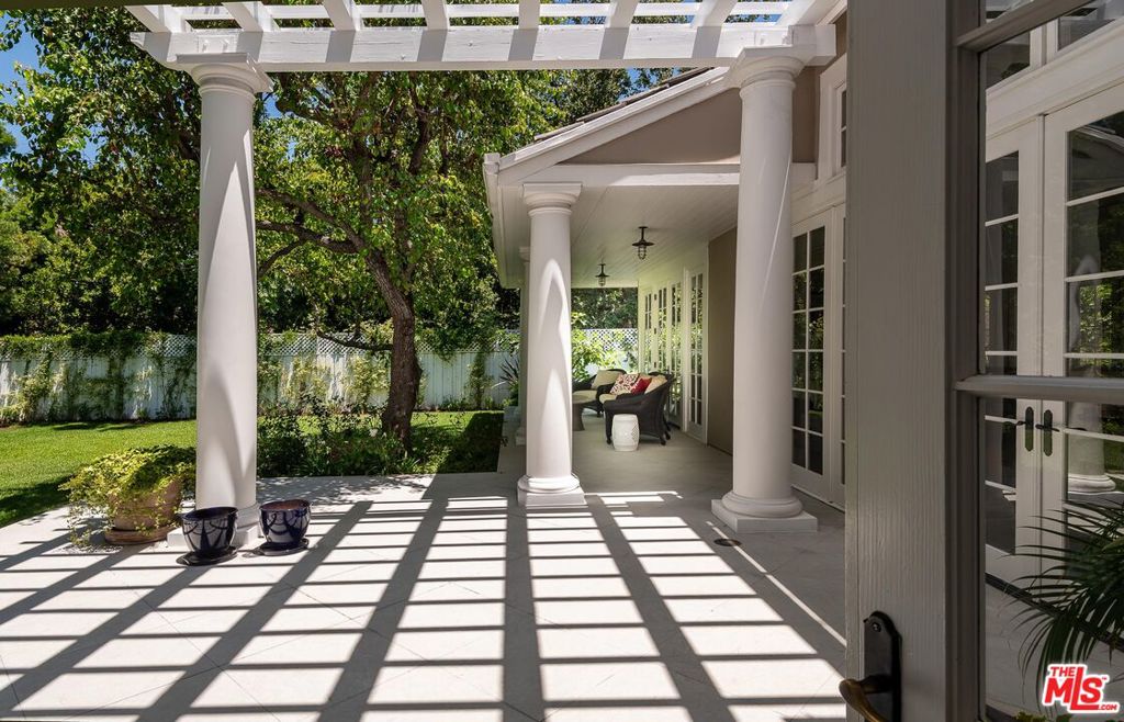 main property photo 35