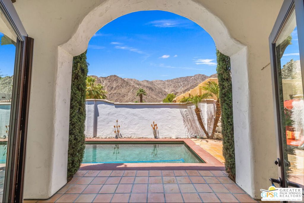 main property photo 25
