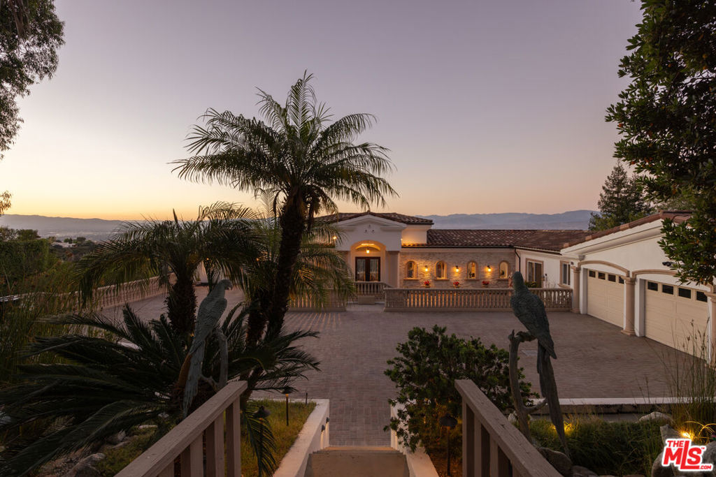 main property photo 29