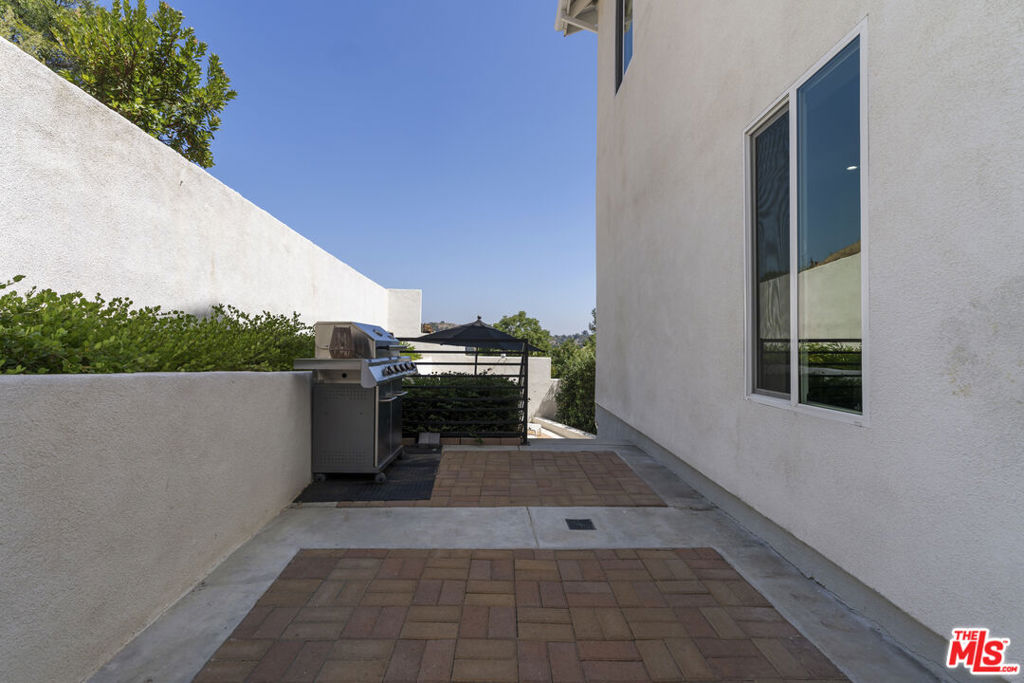 main property photo 43
