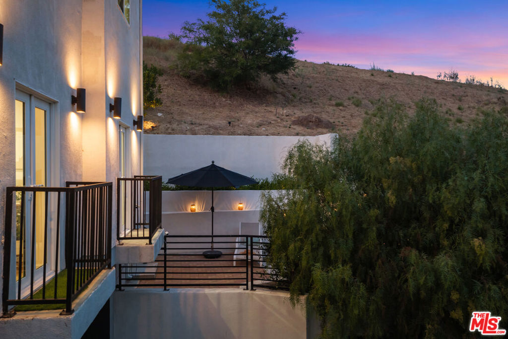 main property photo 54