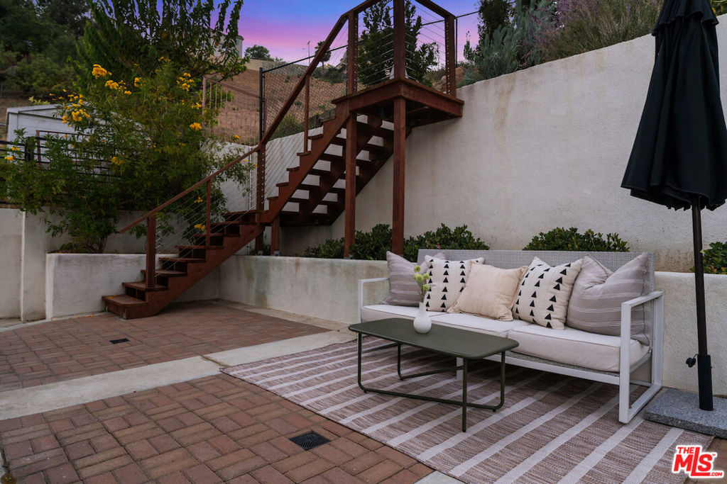 main property photo 60