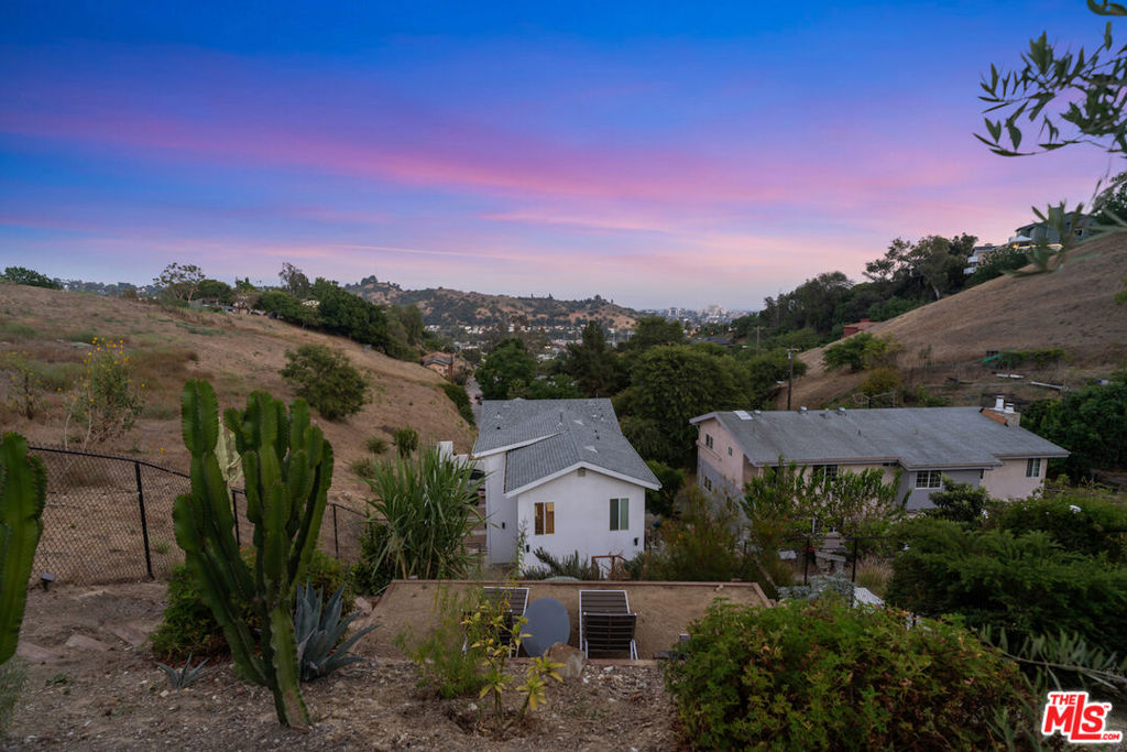 main property photo 65
