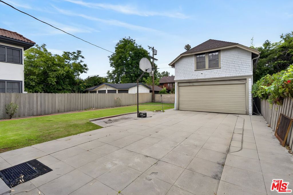 main property photo 56
