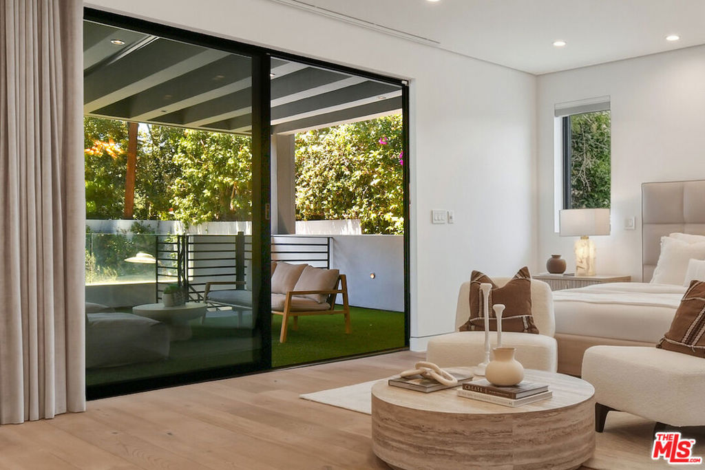 main property photo 58