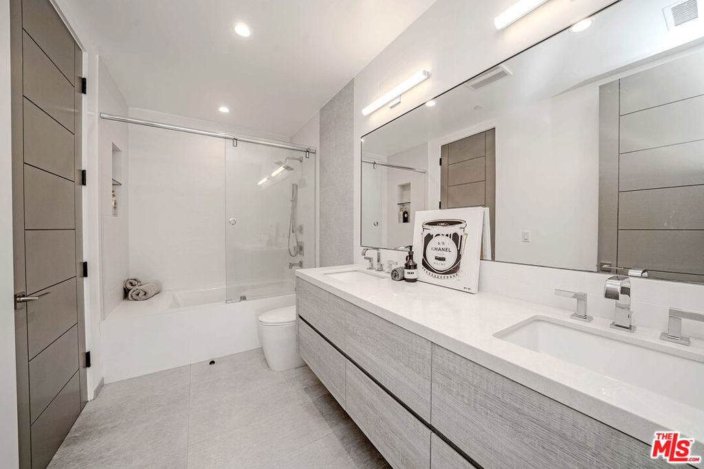 main property photo 64
