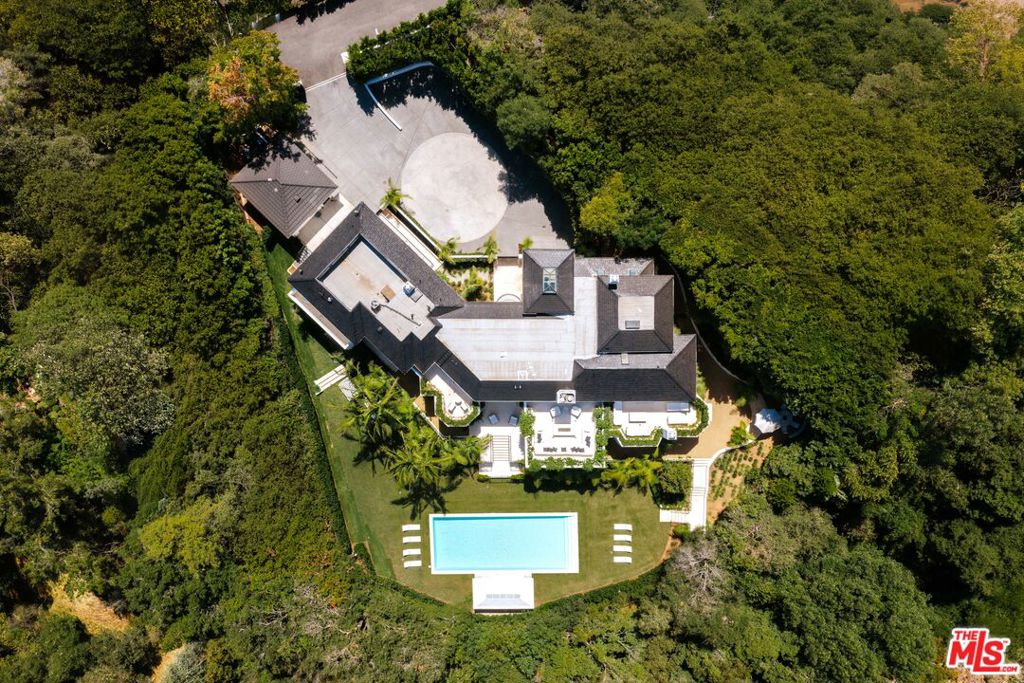 main property photo 62