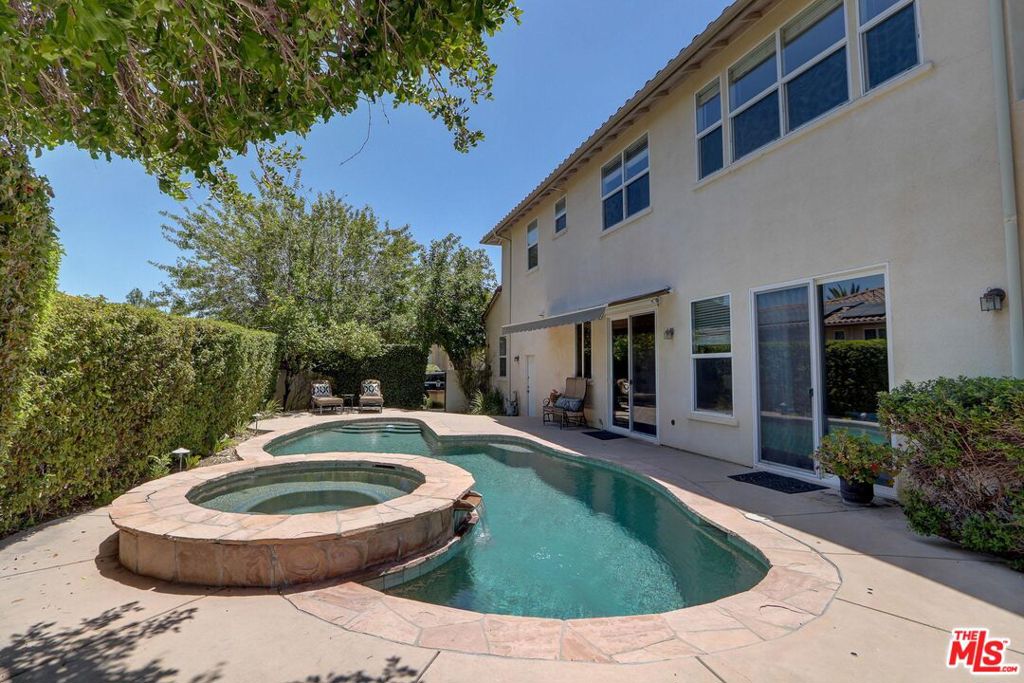 main property photo 47