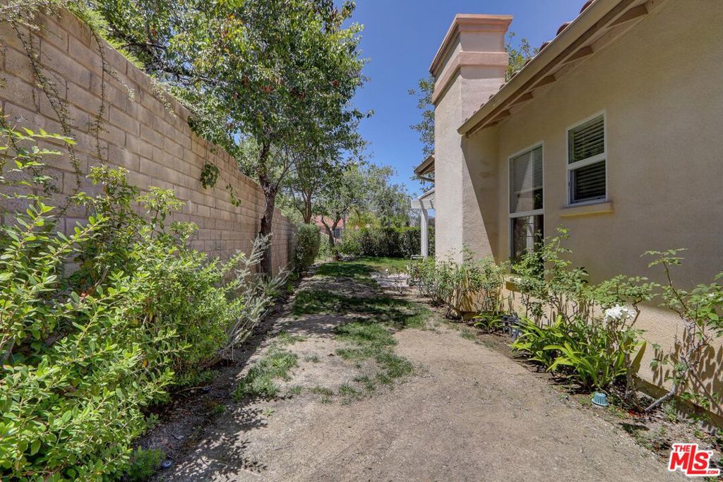 main property photo 49