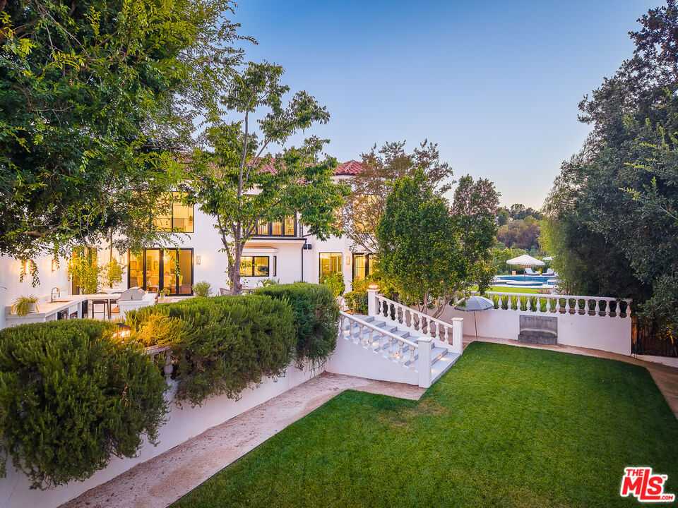 main property photo 51